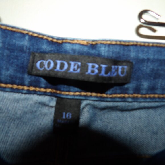 Code Bleu Mid Rise Boot Cut Jeans Sz 16 - Picture 4 of 6